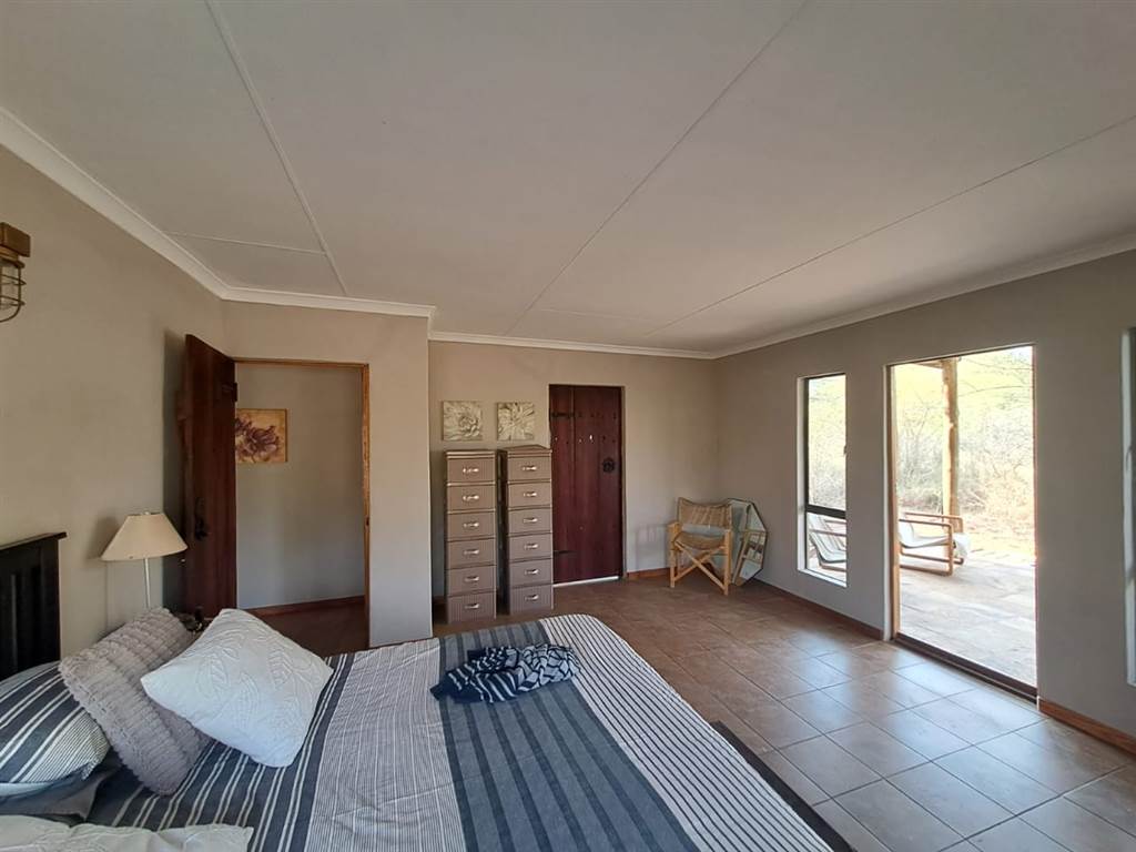 2 Bed House in Thabazimbi photo number 24