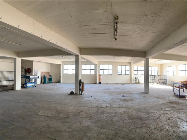 600  m² Industrial space