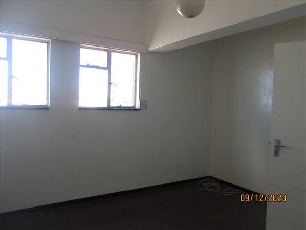 1 Bedroom Flat 1 Bedroom Flat