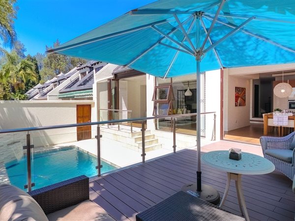 3 Bedroom Townhouse 3 Bedroom Townhouse