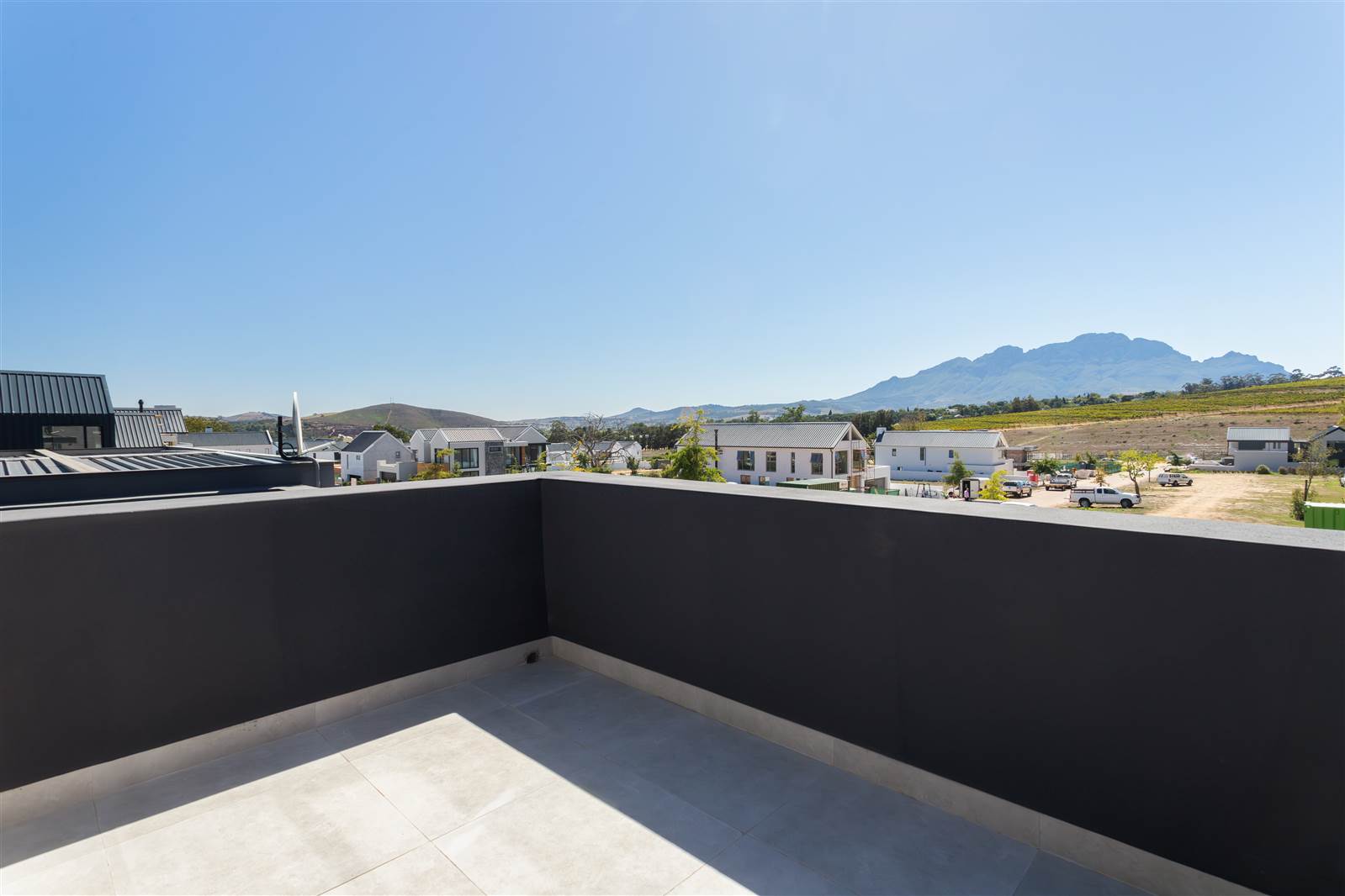 4 Bed House in Paradyskloof photo number 10