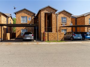 2 Bed Apartment in Honey Park