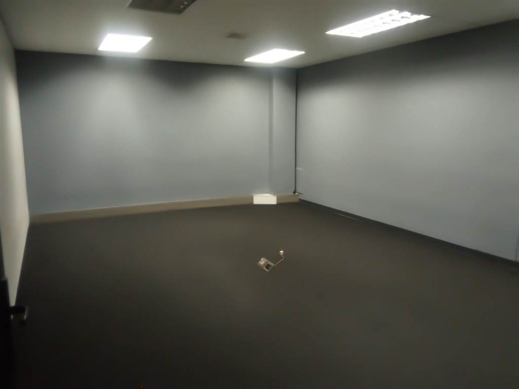 181  m² Commercial space in Esplanade photo number 5