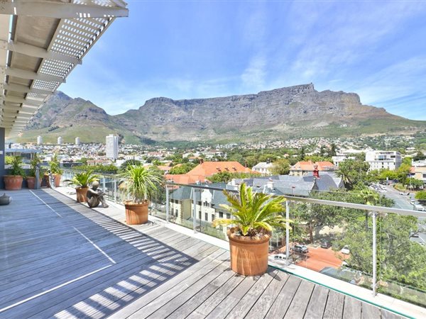 3 Bed Apartment in Gardens