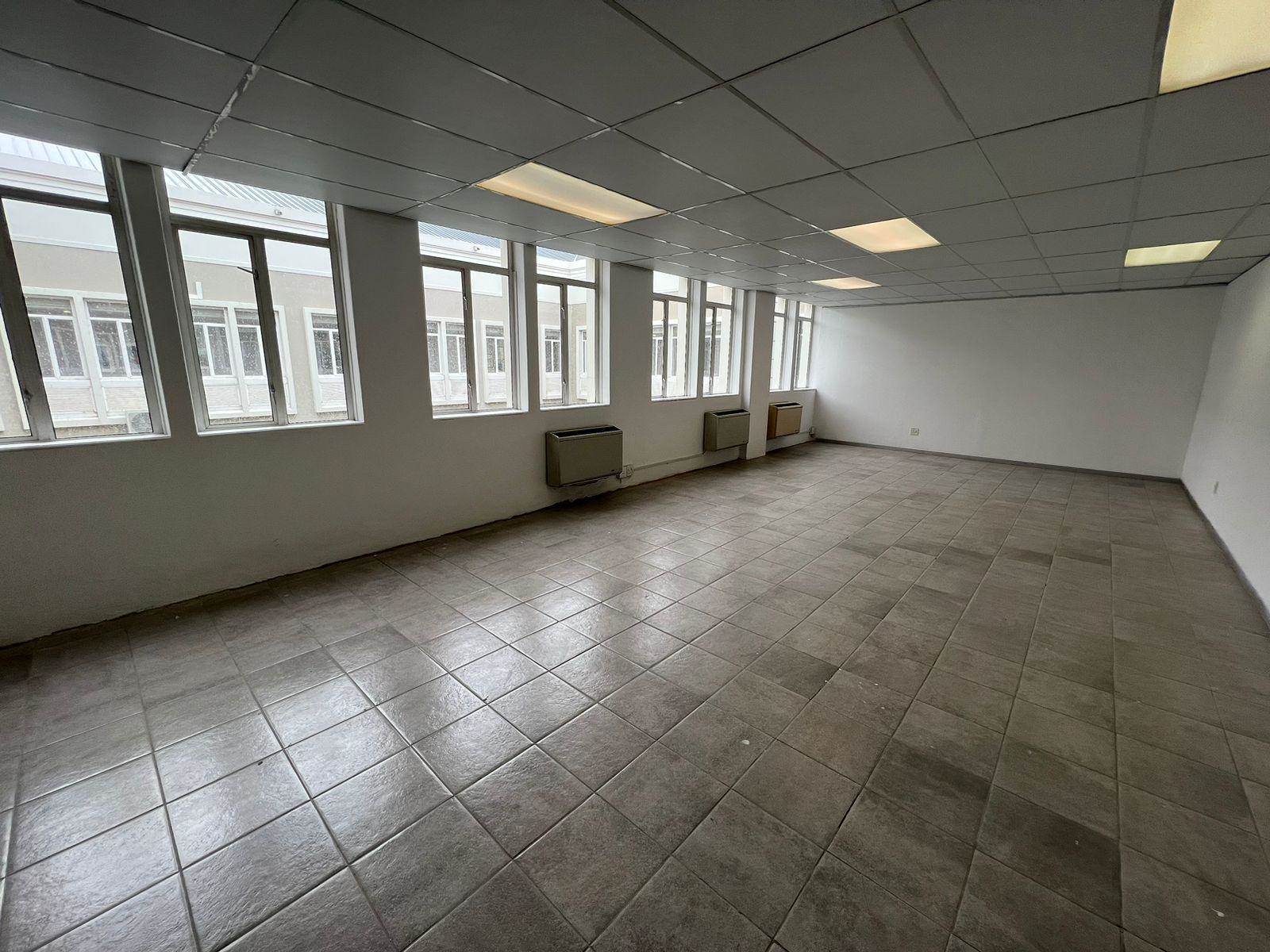 89  m² Commercial space in Illovo photo number 9