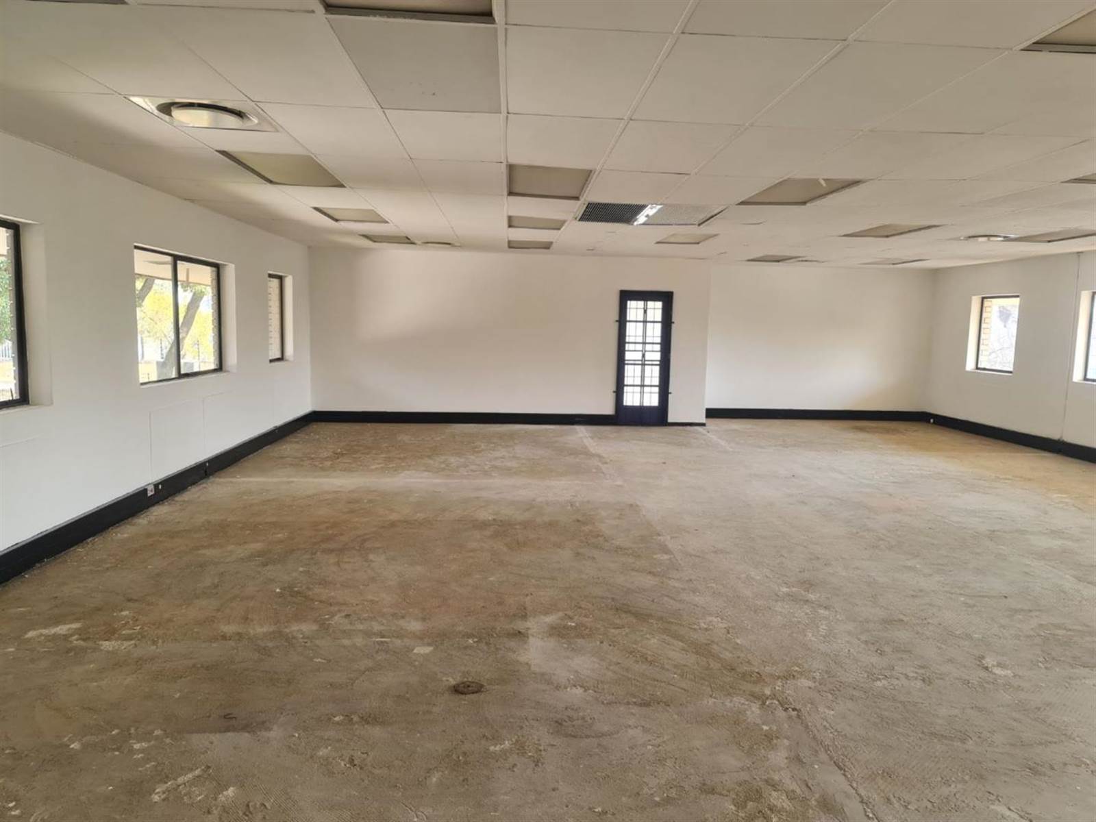 204.6  m² Commercial space in Rivonia photo number 7