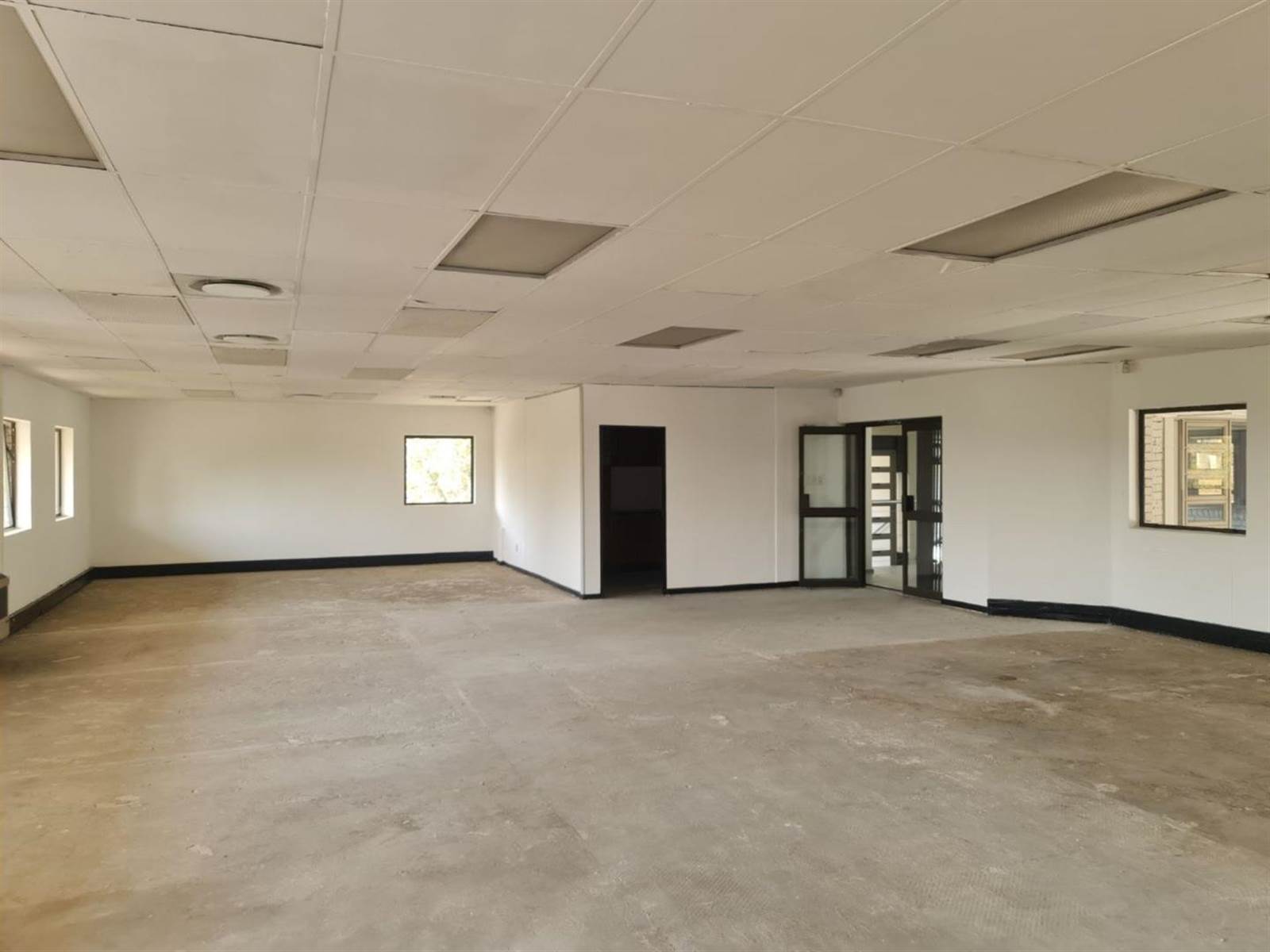 204.6  m² Commercial space in Rivonia photo number 4