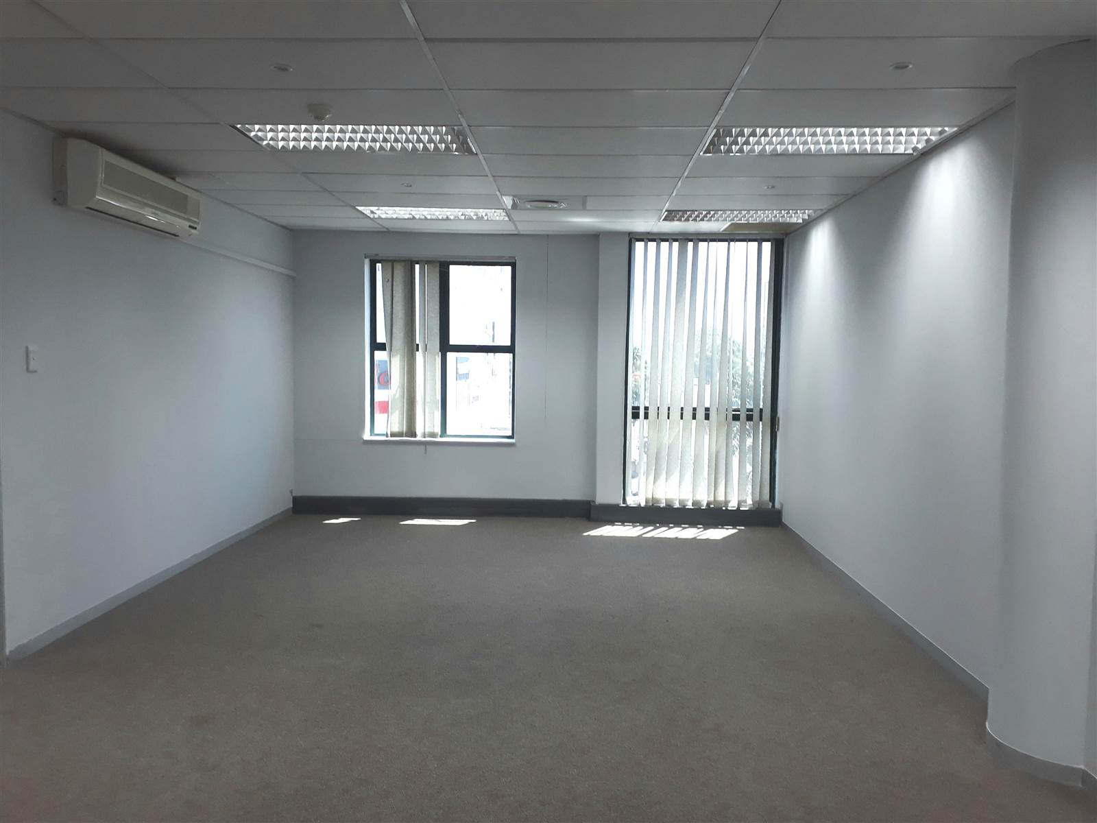 3960  m² Commercial space in Pinetown Central photo number 11