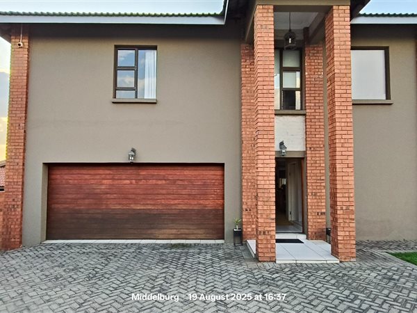 4 Bedroom House 4 Bedroom House