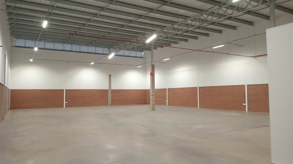 669  m² Industrial space in Olifantsfontein photo number 3