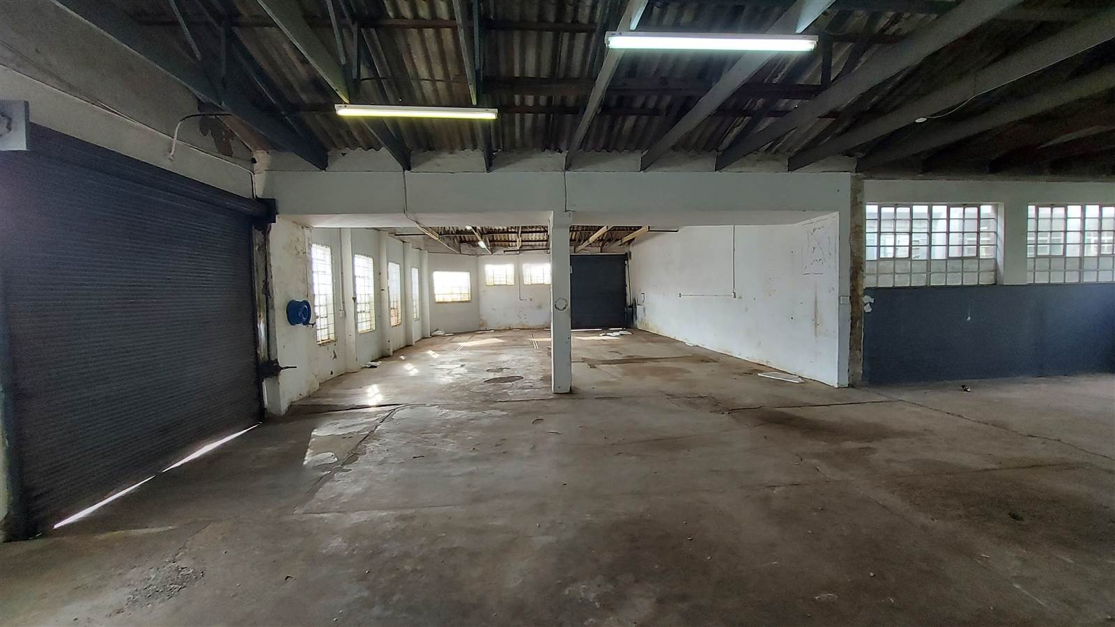 615  m² Industrial space in North End photo number 4