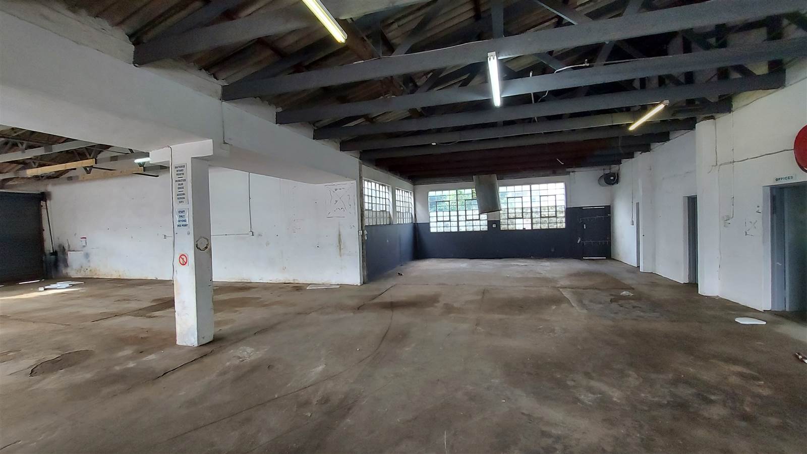 615  m² Industrial space in North End photo number 5