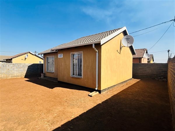 2 Bedroom House 2 Bedroom House