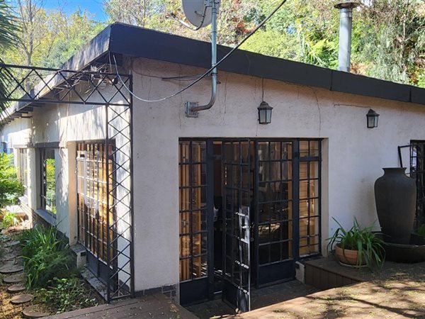 3 Bedroom House 3 Bedroom House