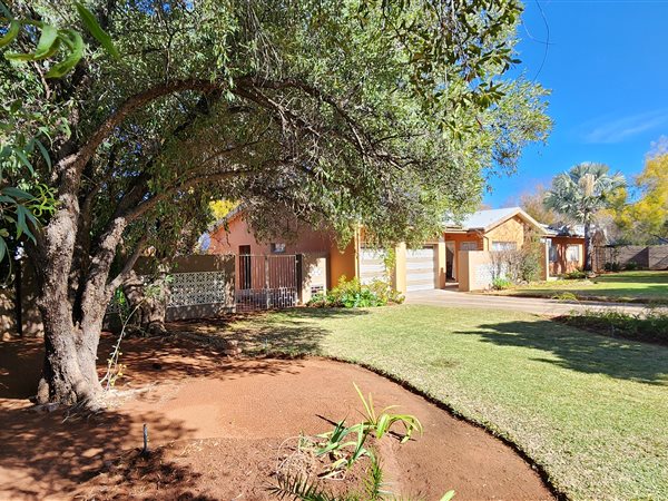 4 Bedroom House 4 Bedroom House