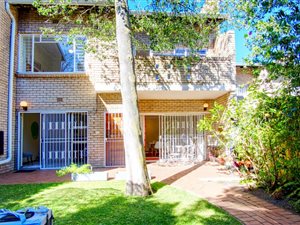 4 Bed Townhouse in Victory Park