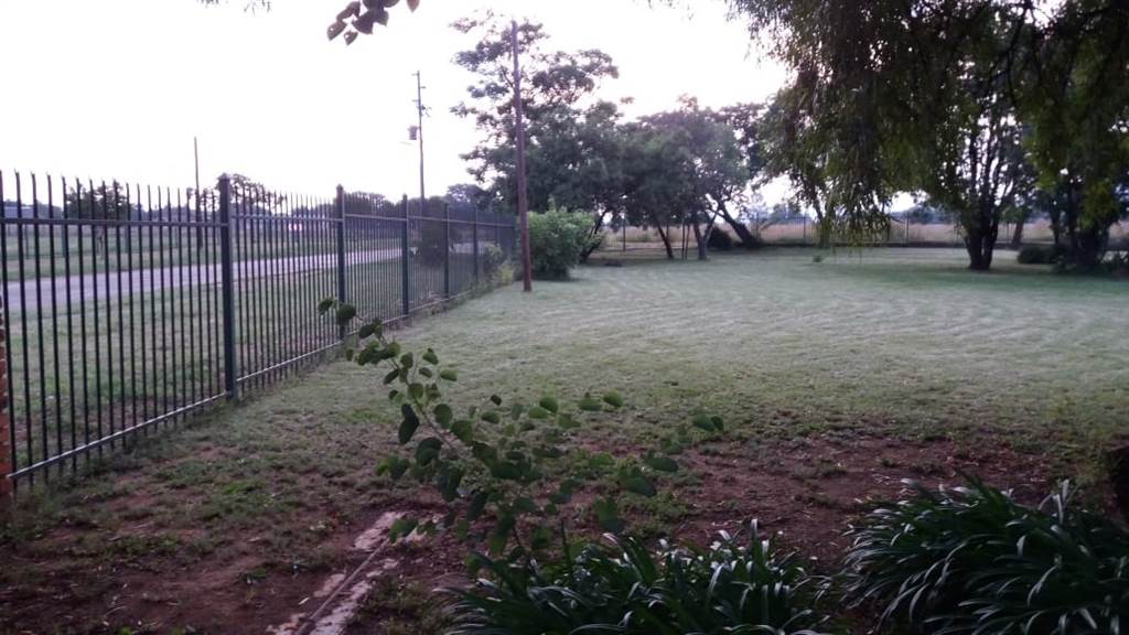 2.5 ha Farm in Pretoria West photo number 3