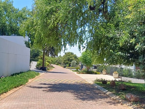 419 m² Land available in Magalies Golf Estate