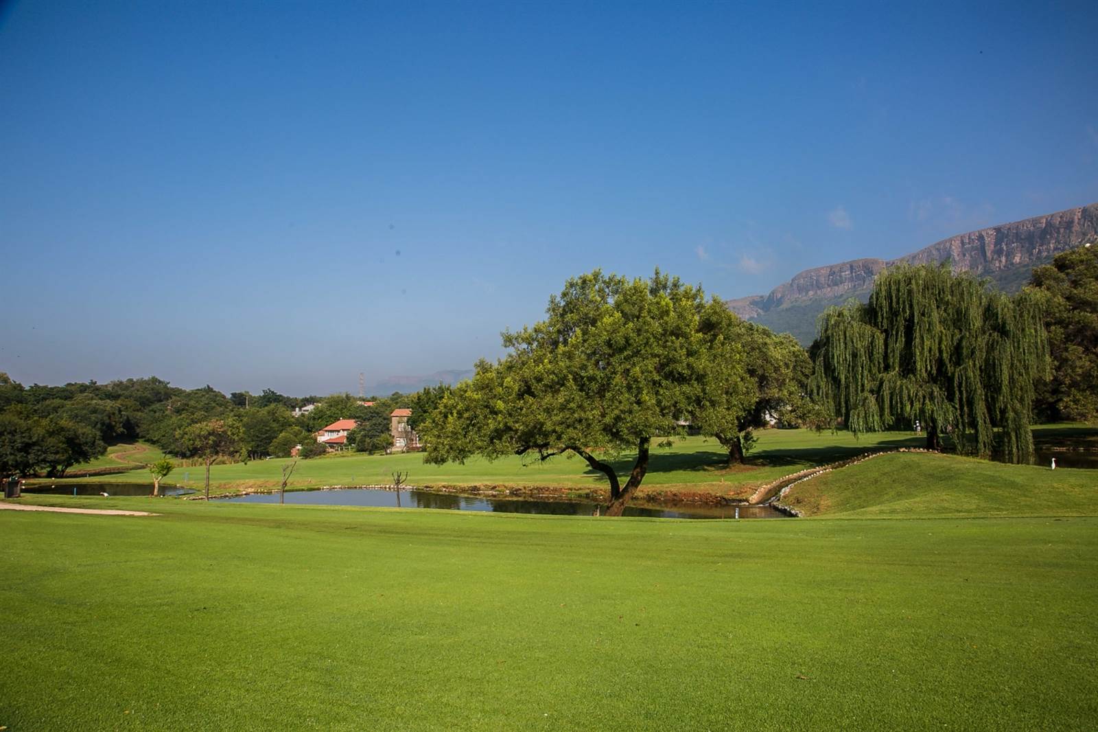 419 m² Land available in Magalies Golf Estate photo number 6