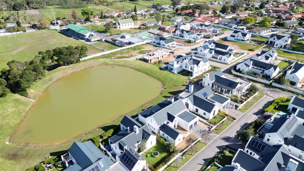 401 m² Land for sale in Raithby T4615922 Private Property