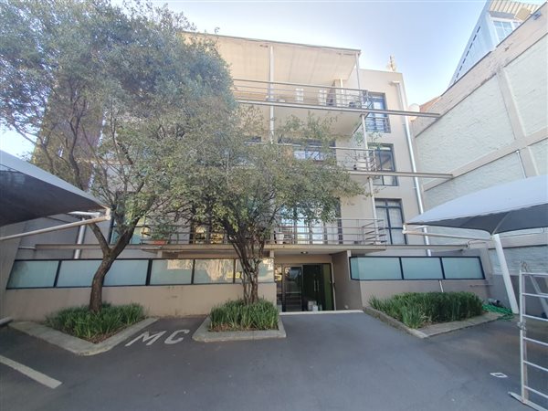 2 Bed Apartment in Greenside