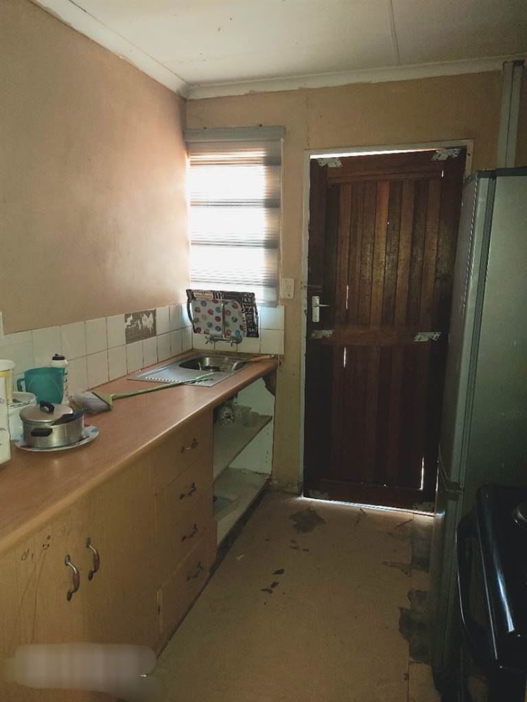 3 Bed House in Mmabatho unit 14 photo number 14