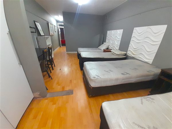 1 Bedroom House 1 Bedroom House