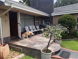 4 Bed House in Elspark