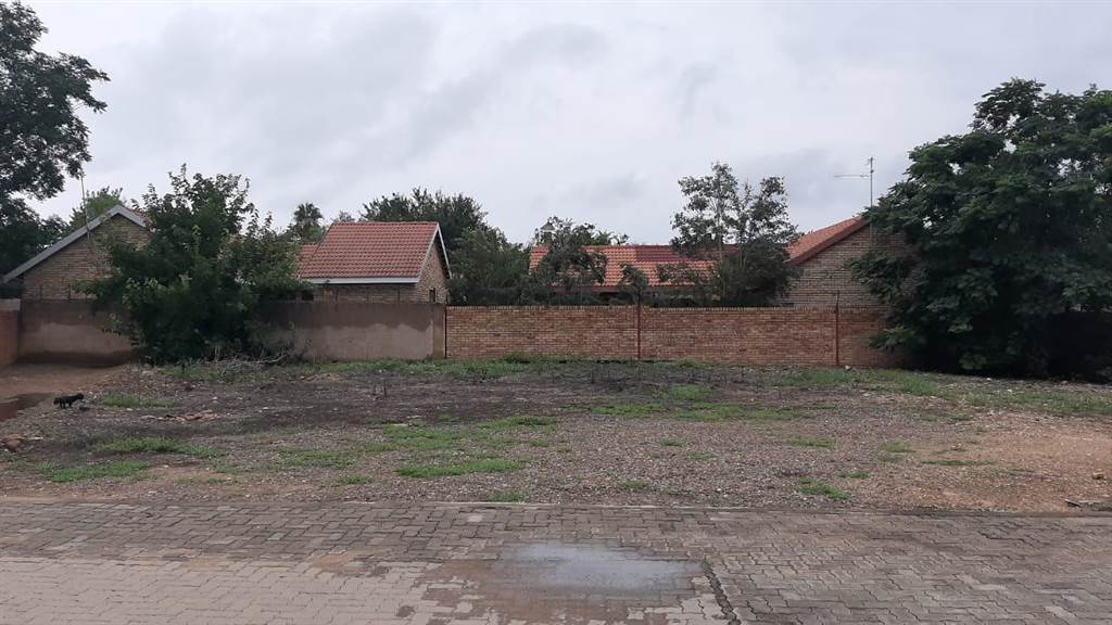 465 m² Land available in Vryburg photo number 4