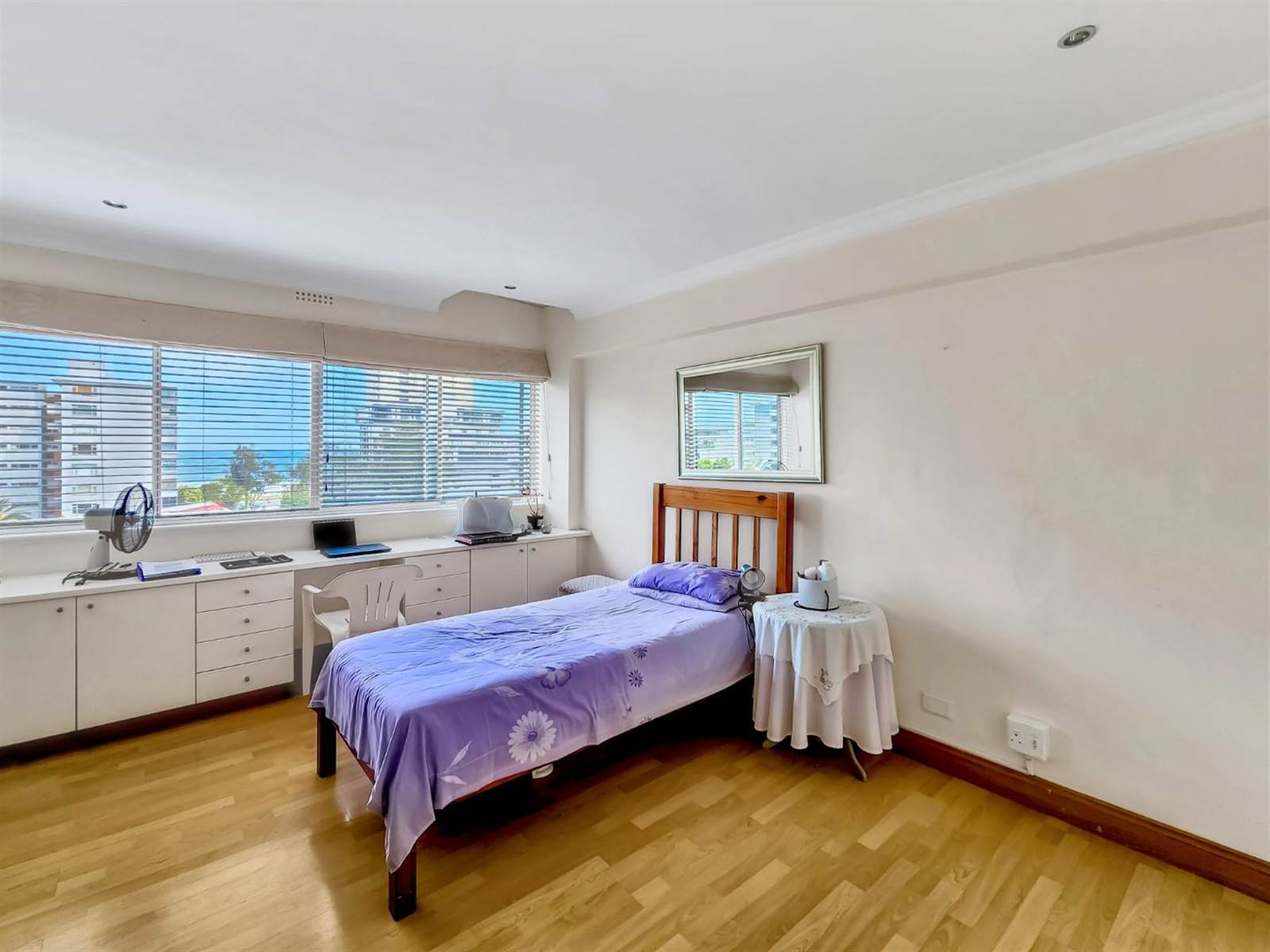 3 Bed Apartment in Sea Point photo number 23