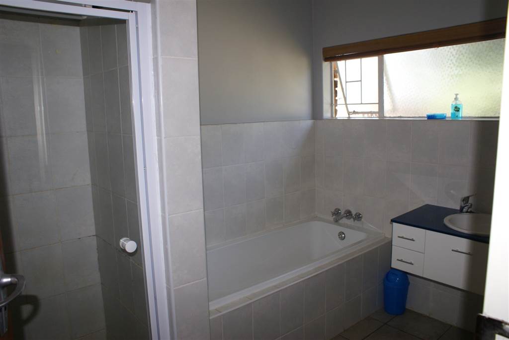 6 Bed House to rent in Arcadia RR2541231 Private Property