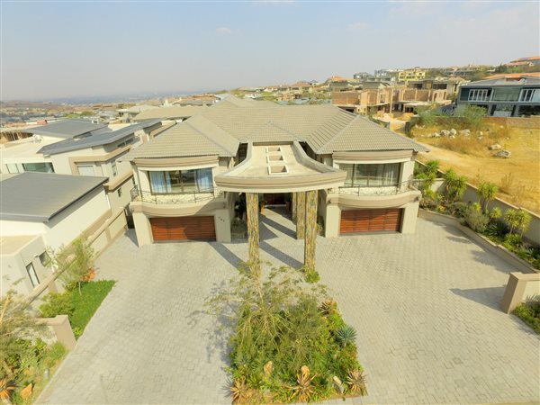 5 Bed House in Meyersdal