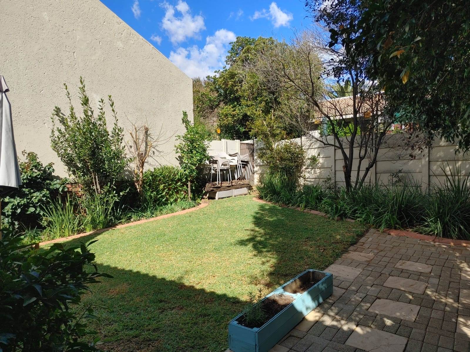 2 Bed House in Lonehill photo number 13