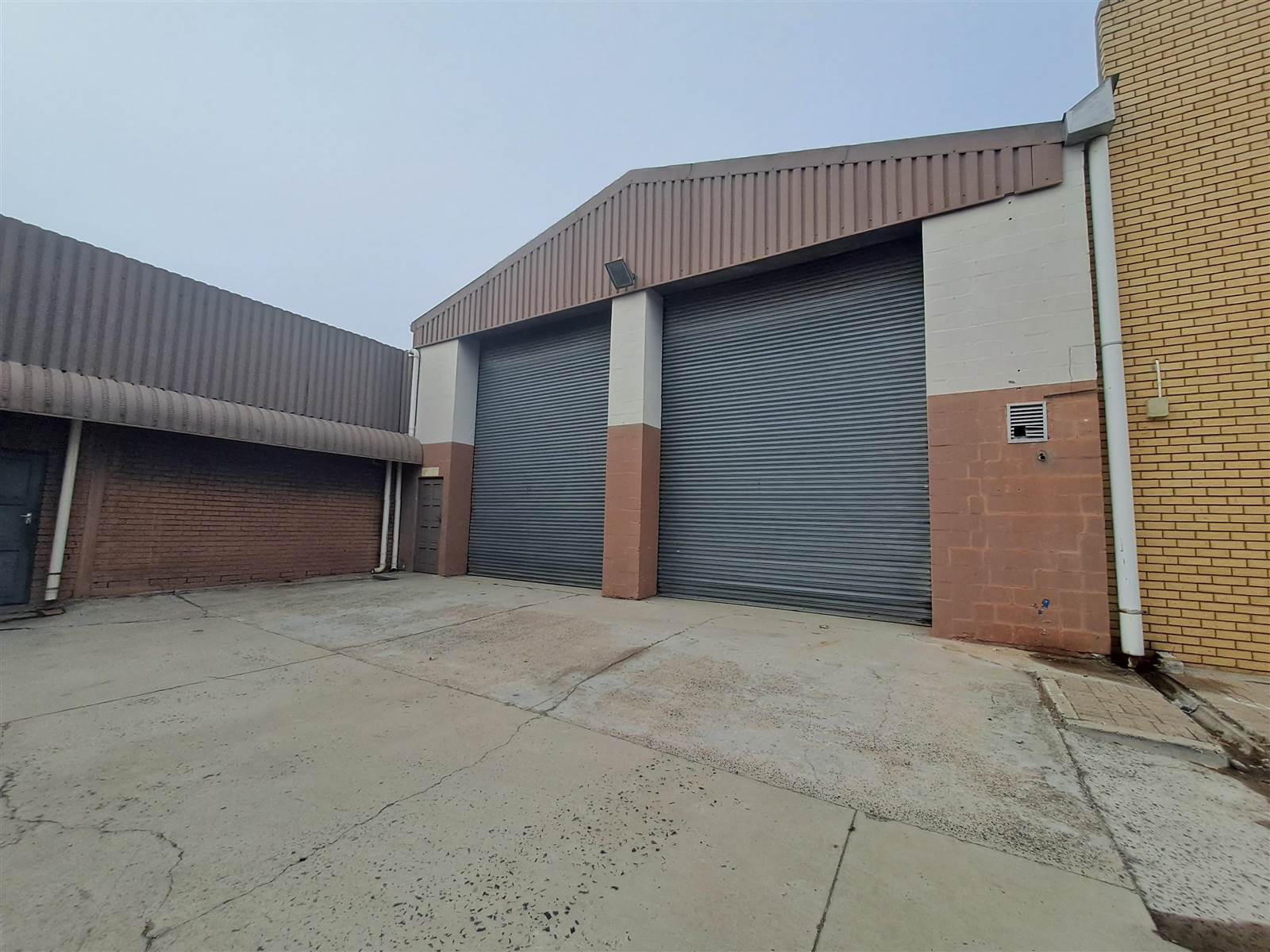 857  m² Industrial space in Beaconvale photo number 3
