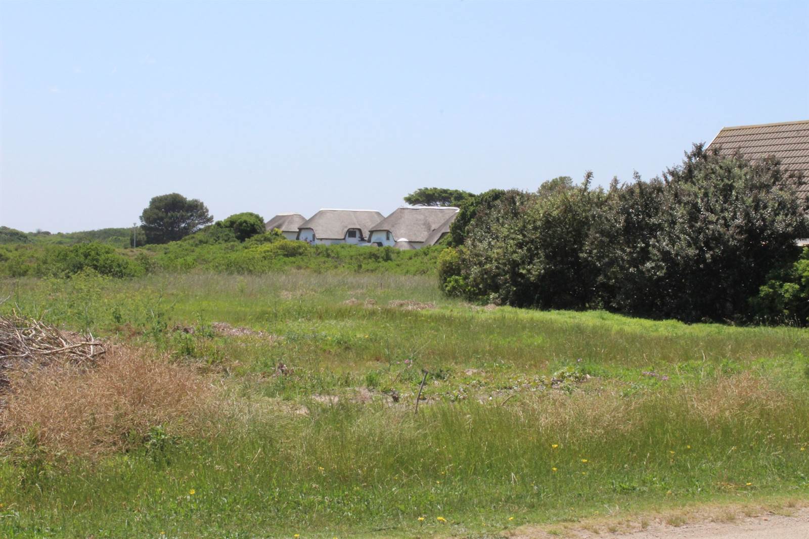 856 m² Land available in St Francis Bay photo number 1
