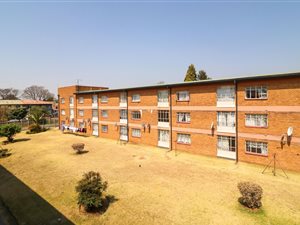 3 Bed Apartment in Crown Gardens