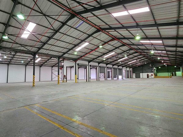 3 090  m² Industrial space