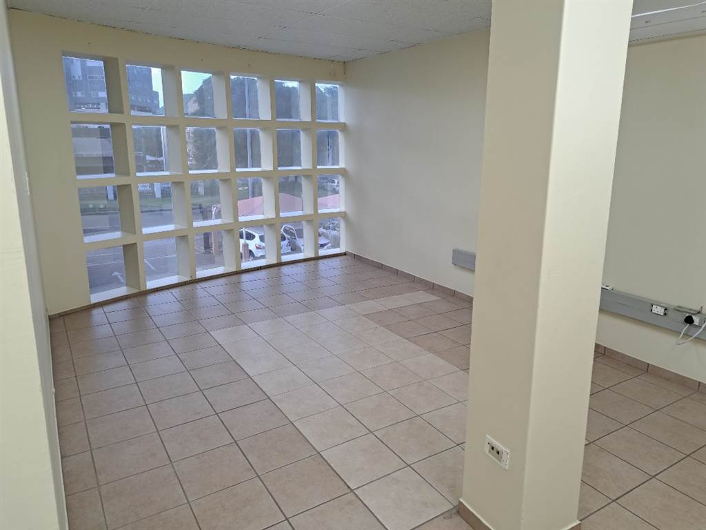 117  m² Office Space in Richards Bay Central photo number 2