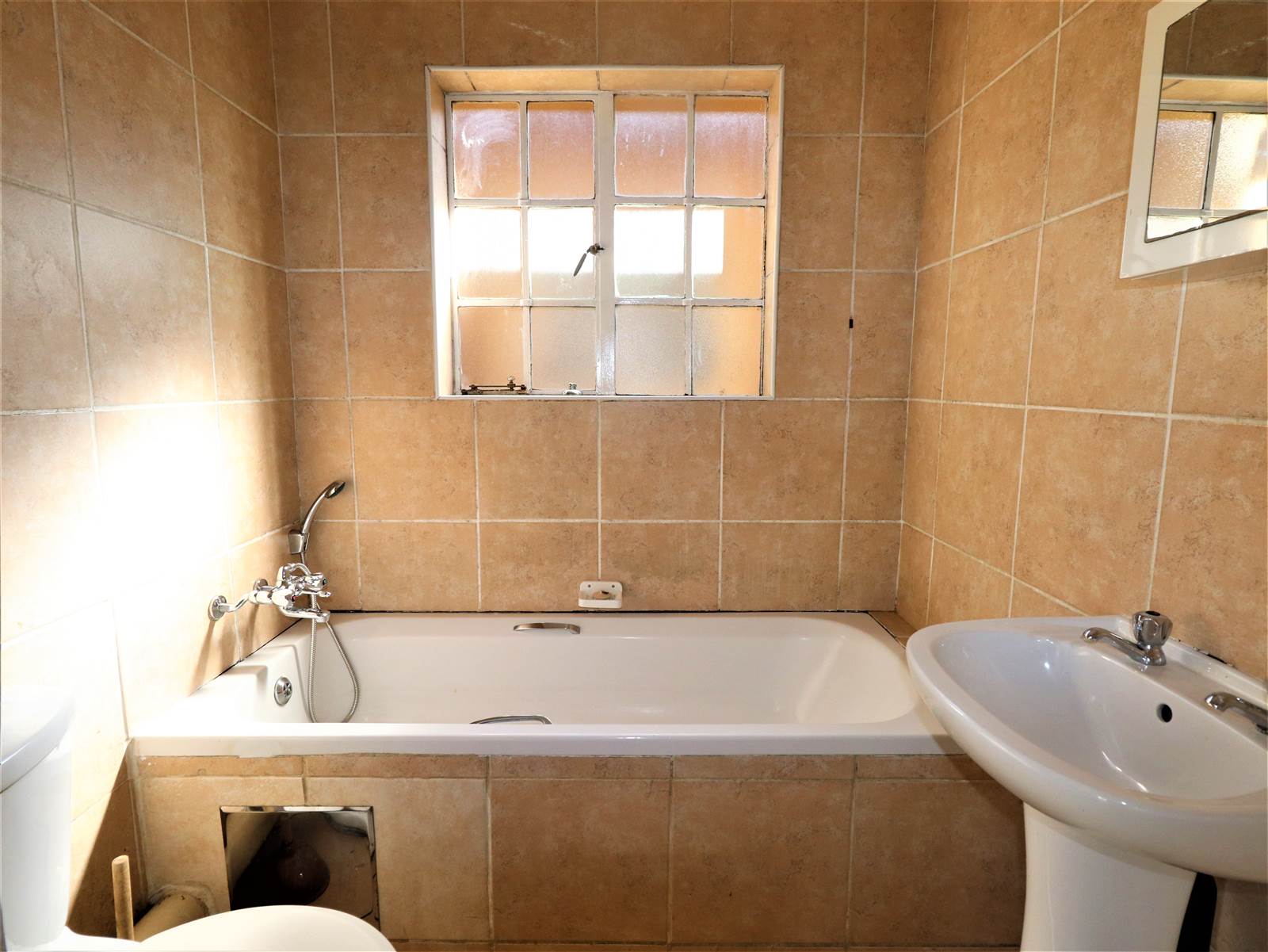 3 Bed Flat in Terenure photo number 5