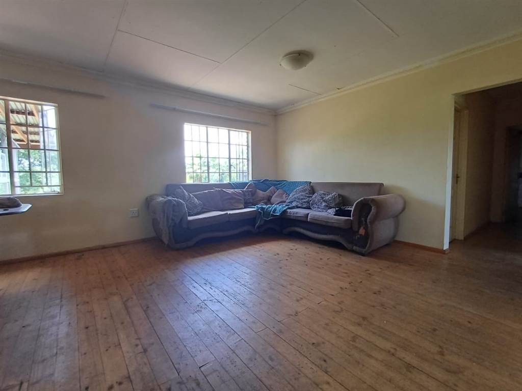 34 Bed House in Lydenburg photo number 11