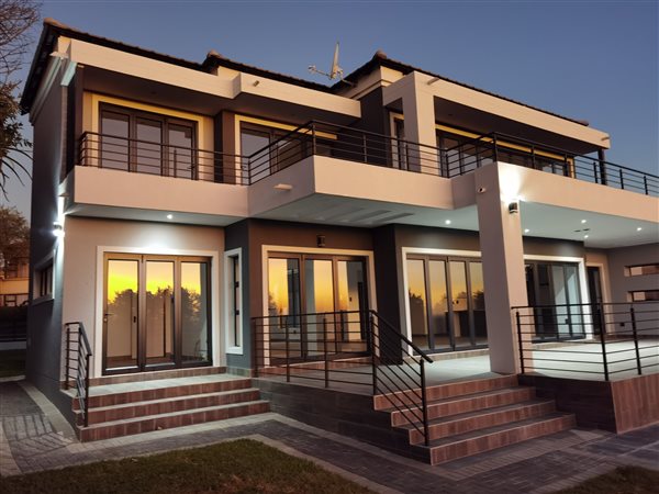 1 Bedroom House 1 Bedroom House