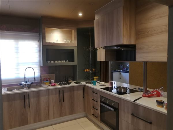 3 Bedroom House 3 Bedroom House