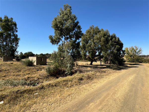 4 461 m² Land