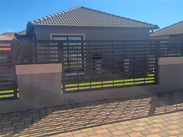 3 Bedroom House 3 Bedroom House