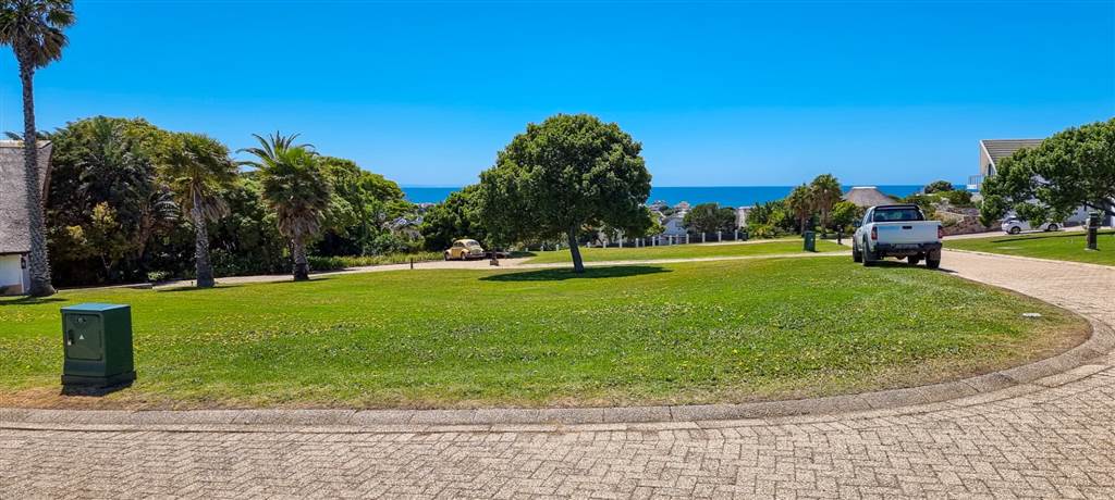 800 m² Land available in St Francis Bay photo number 5