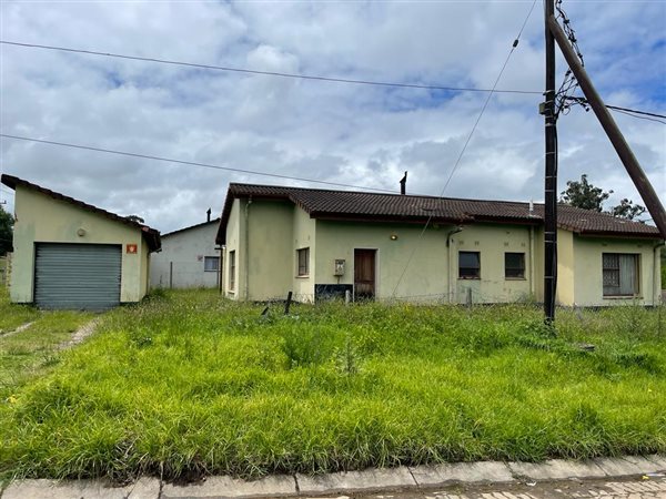 3 Bedroom House 3 Bedroom House