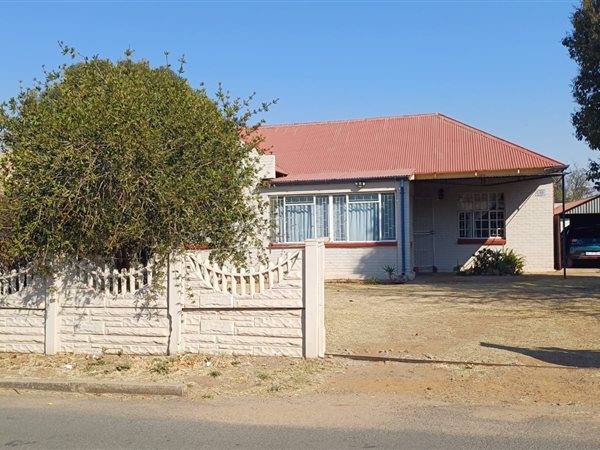 3 Bed House