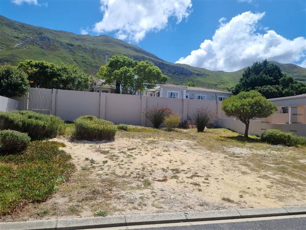 342 m² Land available in Chanteclair