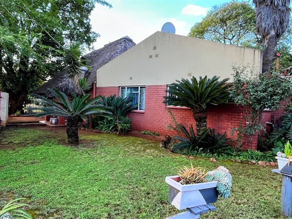 3 Bedroom House 3 Bedroom House