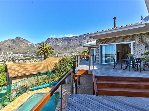 6 Bed House in Tamboerskloof